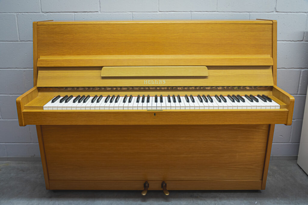 pianiino_hellas