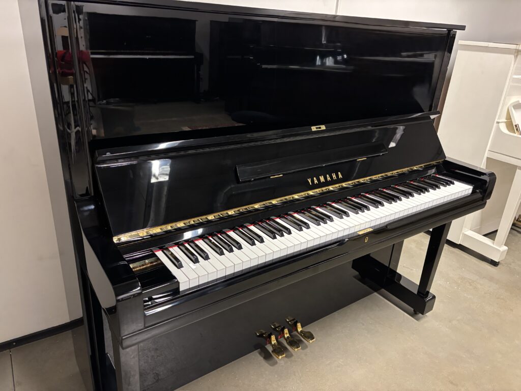 Yamaha U3, Klaverite müük, www.ungruklaver.ee