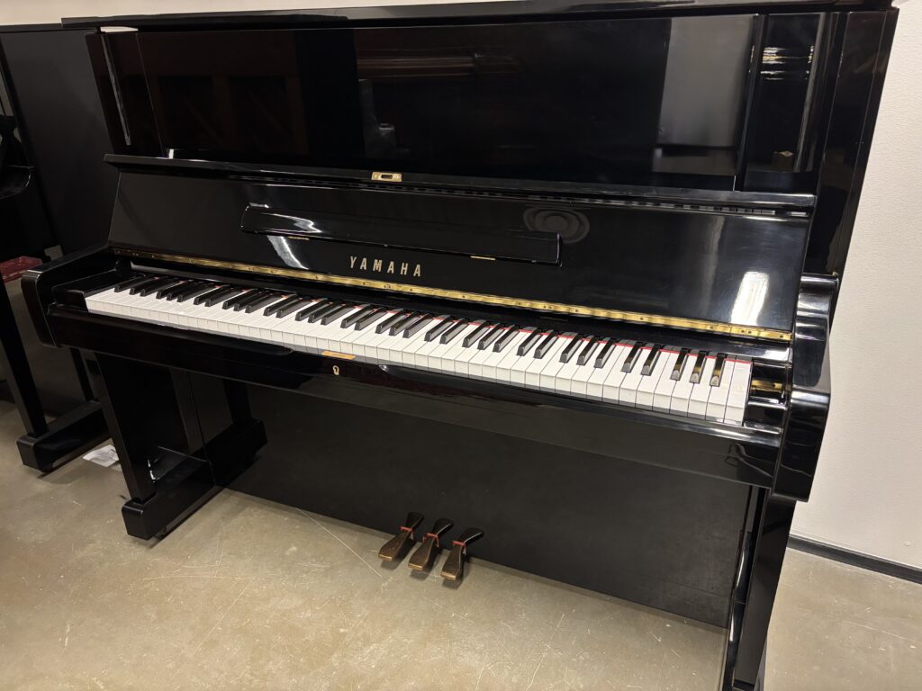 Yamaha YUS, klaverite müük, pianiino